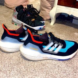 Adidas Ultraboost 22 blue/black/flash orange